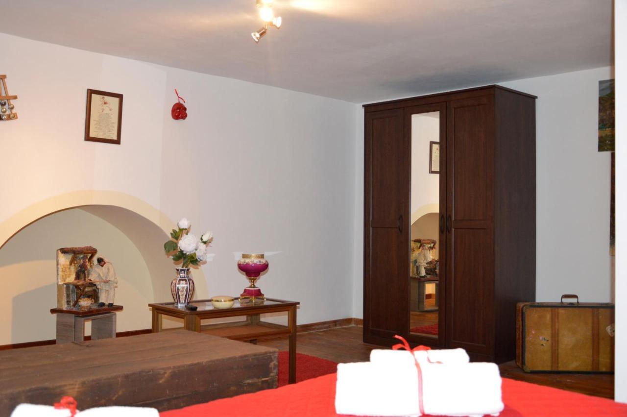 Opera...Home Neapol Zewnętrze zdjęcie